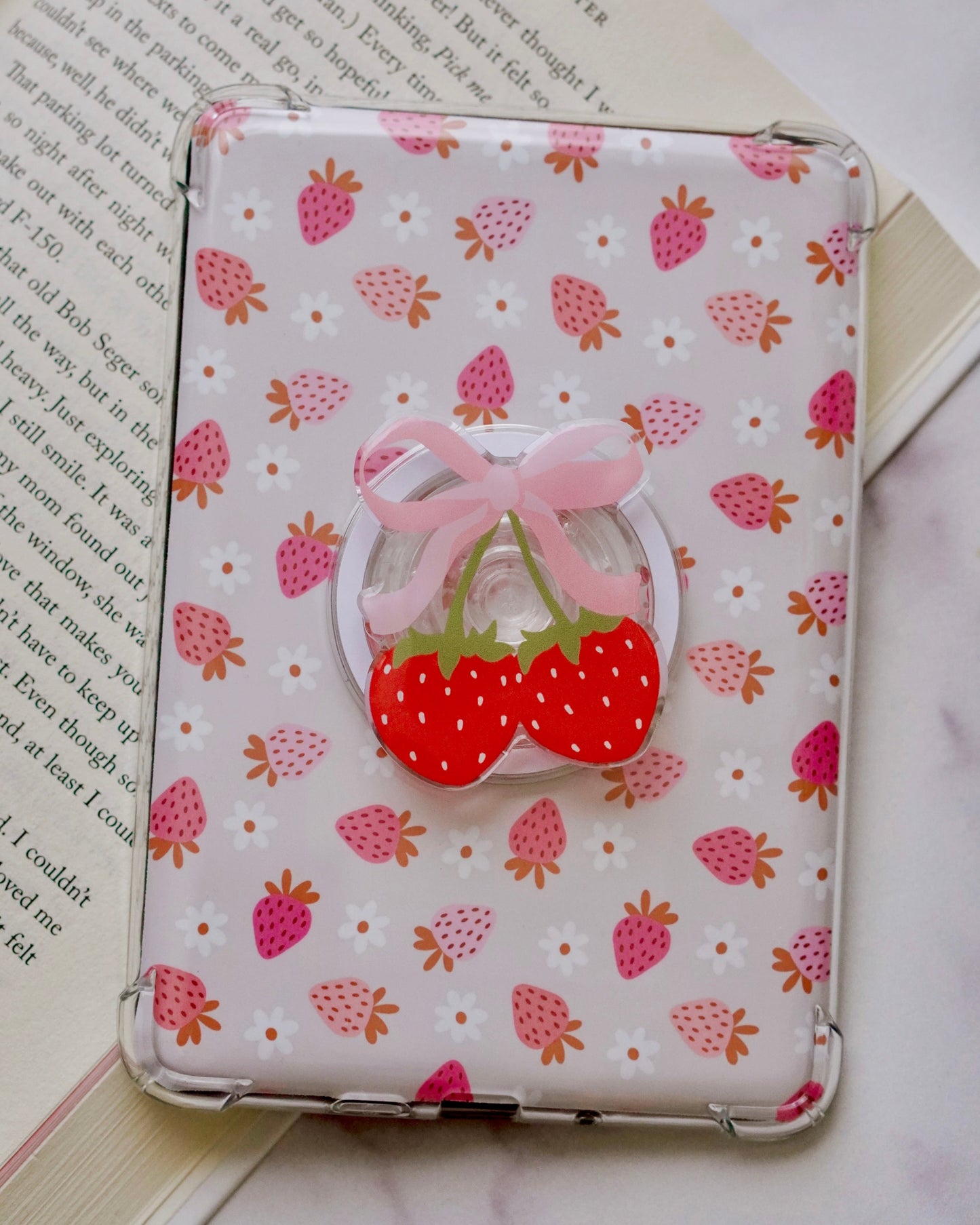 Strawberry Bow Pretty Pop | Kindle E-Reader Grip | MagSafe Grip | Kindle | Tablet | Phone