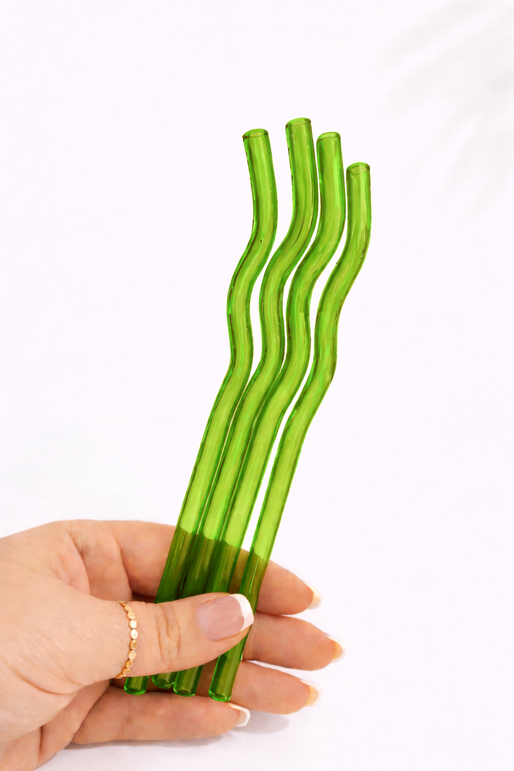 Green Wavy Glass Straw