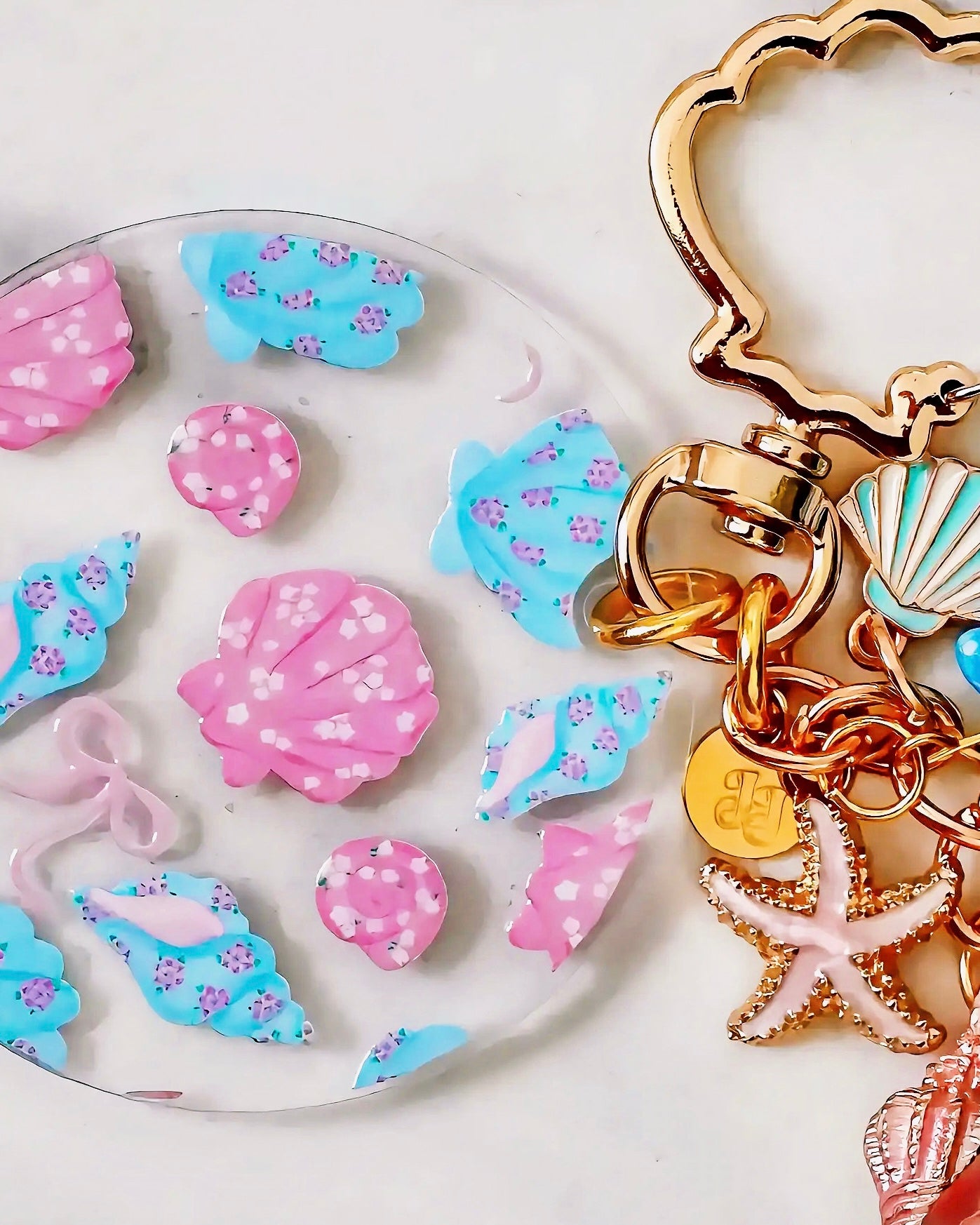 Seaside Treasures Acrylic Circle Keychain